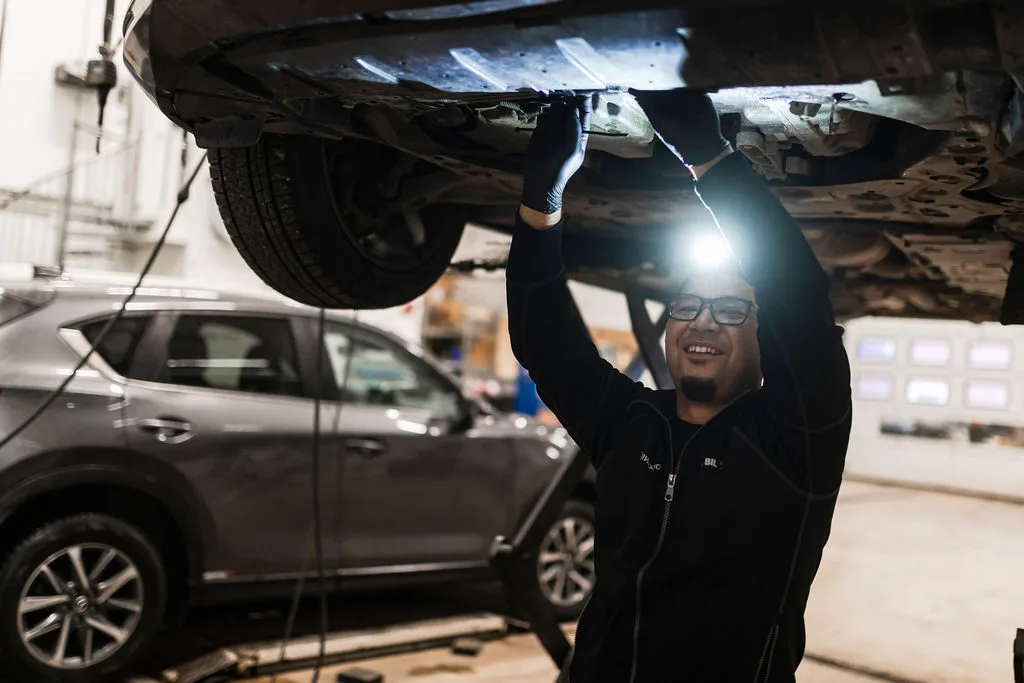 service Toyota at a workshop in Uppsala