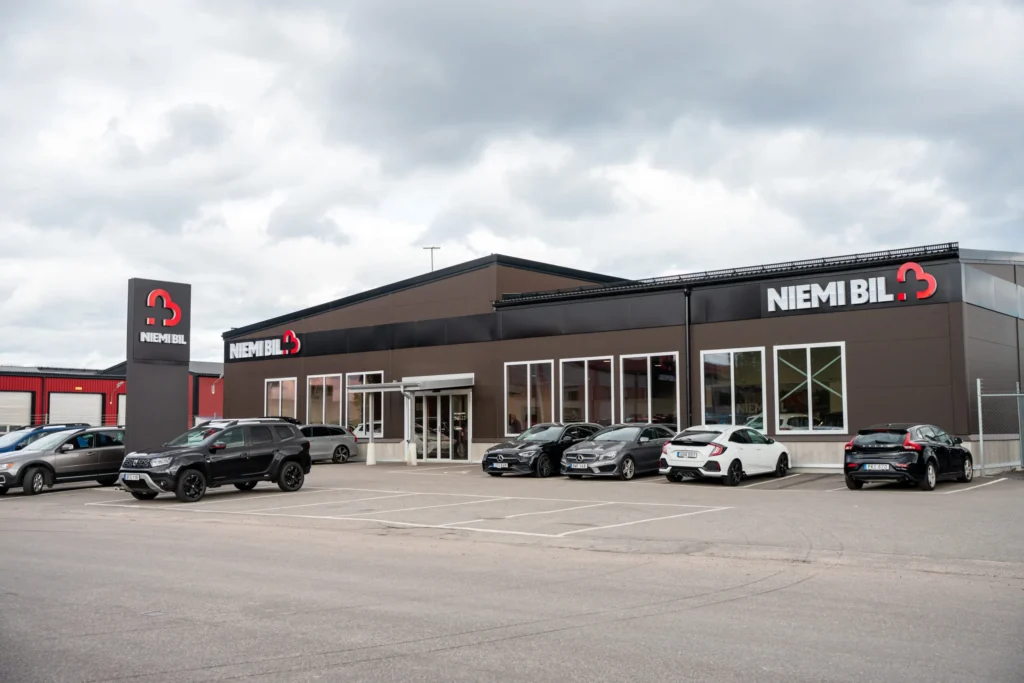 Gavle exterior 2 Niemi Bil öppnar i Gävle