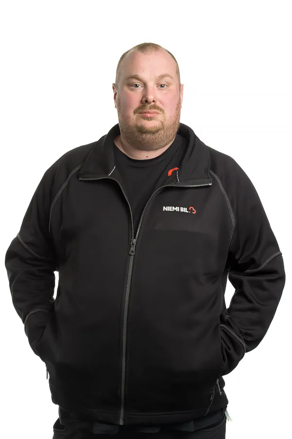 Jonas Byrevik Jonathan Schmidt 23 Uppsala