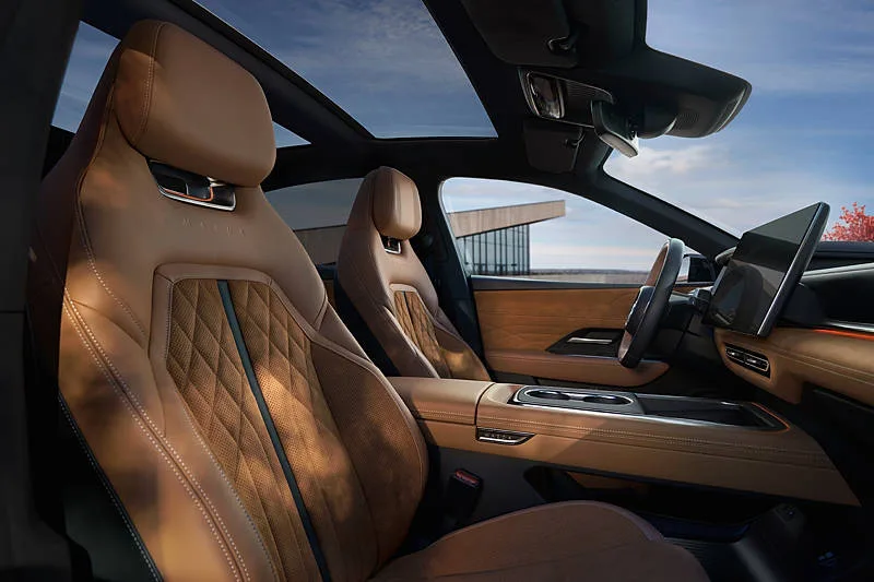 2025_Mazda6e_Launch_KeyVisual lowres