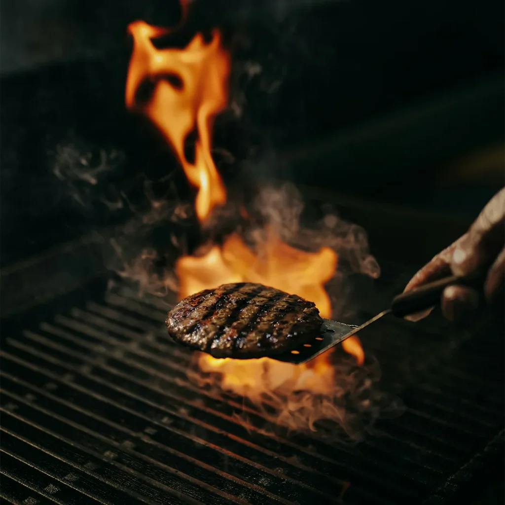 Square Burgare Grill amirhossein shirdelan QXxDAuqYcFg unsplash MINDRE FILSTORLEK Vårfest med Kaliffa & Jerry Hoffmaestro!