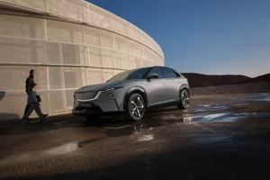 2025 CX 6e GER LHD C036 EXT FQ Aero Gray High withTalent until20310108 72dpi Kampanj Privatleasing MG4 Standard