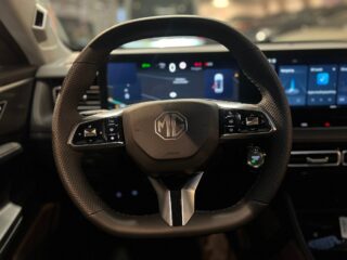 MG HS PHEV Luxury 7års-Garanti/Skinn/360/Lagerbil/Mg-Pilot – bild 12