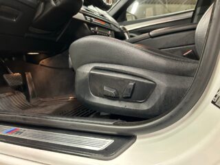 BMW 530 d xDrive Sedan M Sport Sensorer/M-värmare/S&V-Däck – bild 17
