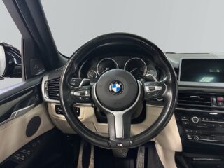 BMW X5 xDrive40e PLUG-IN M Sport Dragkrok Panorama HuD H/K S&V – bild 10