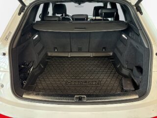 Audi Q5 40 TDI quattro S Line Dragkrok/Dieselvärmare/SoV-däck – bild 12