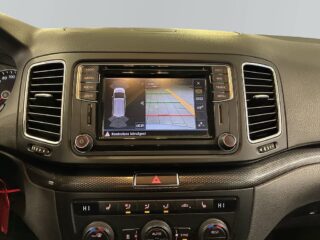 Seat Alhambra 7-Sits 2.0 TDI 4Drive S&V Drag Mvärme Kamera Navigation – bild 13