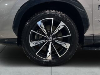 MG HS PHEV Luxury 7års-Garanti Skinn 360° Lagerbil 0% Ränta – bild 14