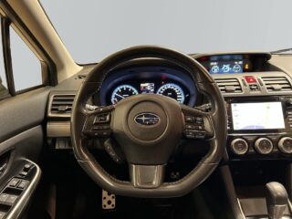 Subaru Levorg 1.6 4WD GT-S Taklucka Mvärmare Skinn Dragkrok S&V-däck – bild 9