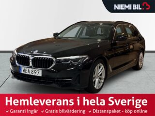 BMW 520d xDrive Touring MOMS Dvärme Bkamera Rvärme HiFi-ljud S&V – bild 1