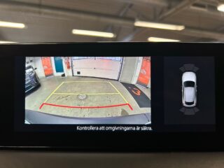 Mazda MX-30 e-Skyactiv R-EV MOMSAD/Kirunakörd/Kamera/GPS/S&V-Däck – bild 17