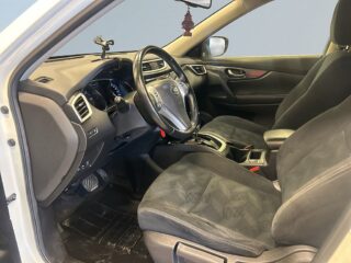Nissan X-Trail 1.6  XTRONIC-CVT Nybes/360-kamera/Drag/MoK-värm/Navi – bild 7
