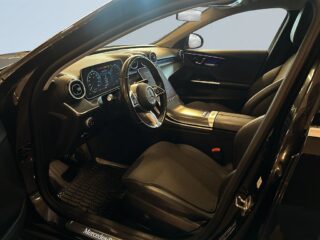 Mercedes-Benz C 300 T d e 4M 9G Avantgarde MOMS/Värmare/SoV/Ad.Fhåll – bild 7