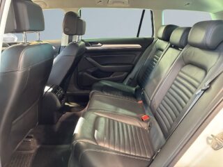 Volkswagen Passat Alltrack 2.0 TDI BMT 4M Alltrack Drag Värmare Kamrem bytt S&V – bild 11