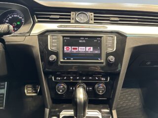 Volkswagen Passat Alltrack 2.0 TDI BMT 4M Alltrack Drag Värmare Kamrem bytt S&V – bild 10