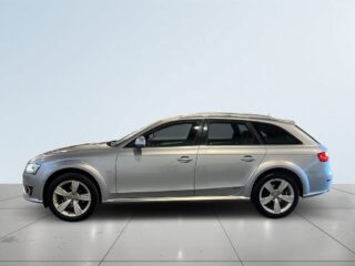 Audi A4 2.0 TDI Quattro Sport Edition Drag Värmare Kamera S&V – bild 3