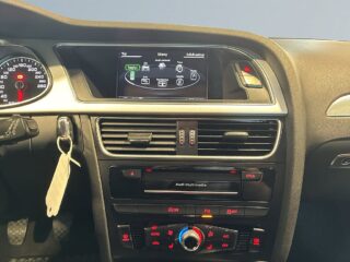 Audi A4 2.0 TDI Quattro Sport Edition Drag Värmare Kamera S&V – bild 10