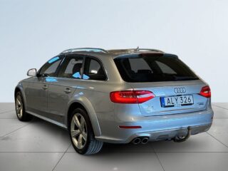 Audi A4 2.0 TDI Quattro Sport Edition Drag Värmare Kamera S&V – bild 4