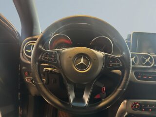 Mercedes-Benz X 250 190hk AWD Drag 360°kamera Mvärmare Navi Kåpa S&V-däck – bild 9