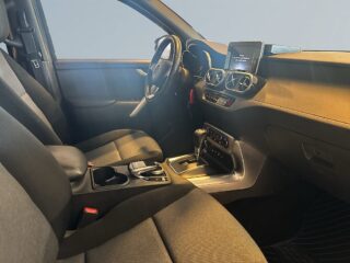 Mercedes-Benz X 250 190hk AWD Drag 360°kamera Mvärmare Navi Kåpa S&V-däck – bild 10