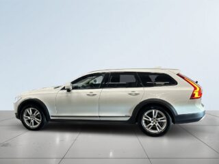 Volvo V90 Cross Country D4 AWD Momentum Pro S&V/Drag/Dvärm/Carplay/A.d Farth – bild 4