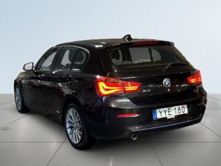 BMW 118d Sport Line xDrive MoK/S&V-hjul/Rattvärme/Navi – bild 5
