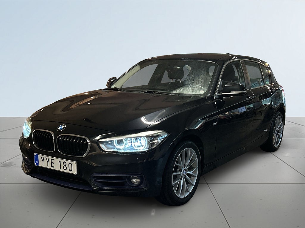 BMW 118d Sport Line xDrive MoK/S&V-hjul/Rattvärme/Navi