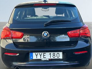 BMW 118d Sport Line xDrive MoK-värmare/SoV-däck/Rattvärme/Navi – bild 12