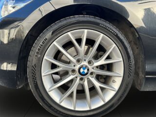 BMW 118d Sport Line xDrive MoK-värmare/SoV-däck/Rattvärme/Navi – bild 14