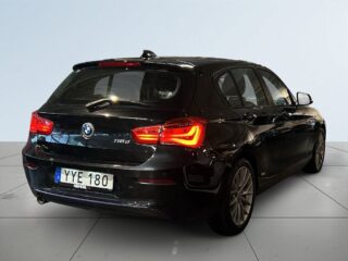 BMW 118d Sport Line xDrive MoK/S&V-hjul/Rattvärme/Navi – bild 6