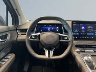 MG S6 EV Dual Motor 77 kWh 7år Garanti 360° HuD MG-Pilot – bild 9