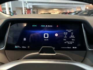 MG S6 EV Dual Motor 77 kWh 7år Garanti 360° HuD MG-Pilot – bild 19