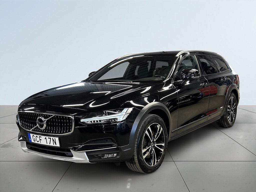 Volvo V90 Cross Country D4 AWD Geartronic Advanced SE lll Drag/P-Värm/S&V-Däck