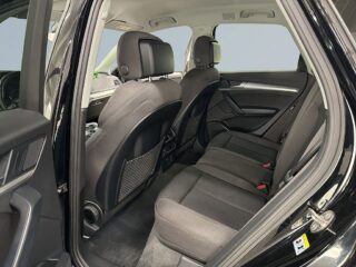 Audi Q5 45 TFSI quattro S Tronic Comfort S&V-hjul/Pvärm/Drag – bild 13