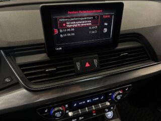 Audi Q5 45 TFSI quattro S Tronic Comfort S&V-hjul/Pvärm/Drag – bild 17