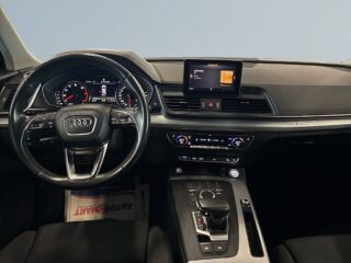 Audi Q5 45 TFSI quattro S Tronic Comfort S&V-hjul/Pvärm/Drag – bild 8