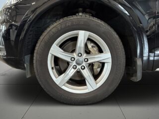 Audi Q5 45 TFSI quattro S Tronic Comfort S&V-hjul/Pvärm/Drag – bild 14