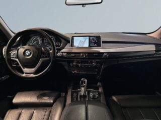 BMW X5 xDrive40e 360° Pano Drag H/K Kamera GPS Skinn HuD SoV – bild 8