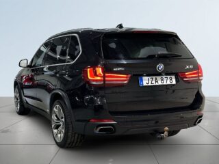 BMW X5 xDrive40e 360° Pano Drag H/K Kamera GPS Skinn HuD SoV – bild 5