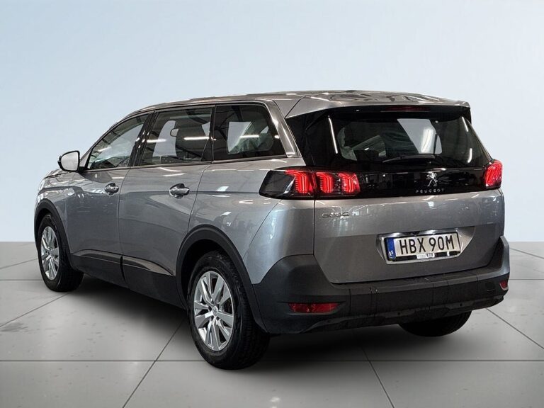 Peugeot 5008 1.2 PureTech 7-sits 130 S&V-hjul/Carplay/360kamera