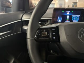MG 3 Hybrid+ Luxury Carplay 360° Pvärm GPS MOMS S/V-hjul – bild 18