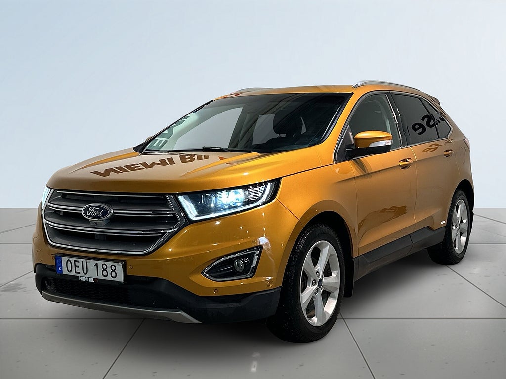 Ford Edge 2.0 AWD Titanium Drag Dvärm Skinn Elbaklucka S/V-hjul