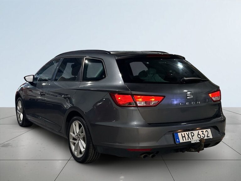 Seat Leon ST 1.6 TDI 4Drive Style Motorvärmare Drag Kamera SoV