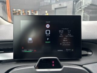 MG MG4 EV Urban 42.8 kWh Comfort 0%-Ränta/Värmepump/Kamera/Navi/Carplay – bild 20