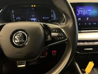 Skoda Octavia Scout 2.0 TDI MOMS/Rattvärme/Backkamera/Adaptiv Fart/Drag/SoV – bild 20