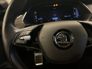 Skoda Octavia Scout 2.0 TDI MOMS/Rattvärme/Backkamera/Adaptiv Fart/Drag/SoV – bild 21