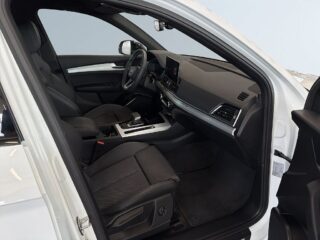 Audi Q5 55 TFSI e quattro S Line S&V-hjul Matrix Kamera Drag – bild 10