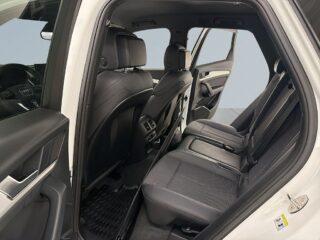 Audi Q5 55 TFSI e quattro S Line S&V-hjul Matrix Kamera Drag – bild 13