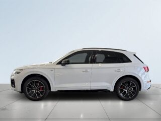 Audi Q5 55 TFSI e quattro S Line S&V-hjul Matrix Kamera Drag – bild 4