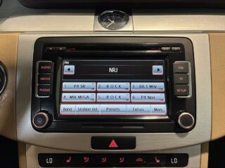 Volkswagen Passat Alltrack 2.0 TDI 4M Drag Värmare Kamera Skinn Kamrem bytt S&V – bild 16